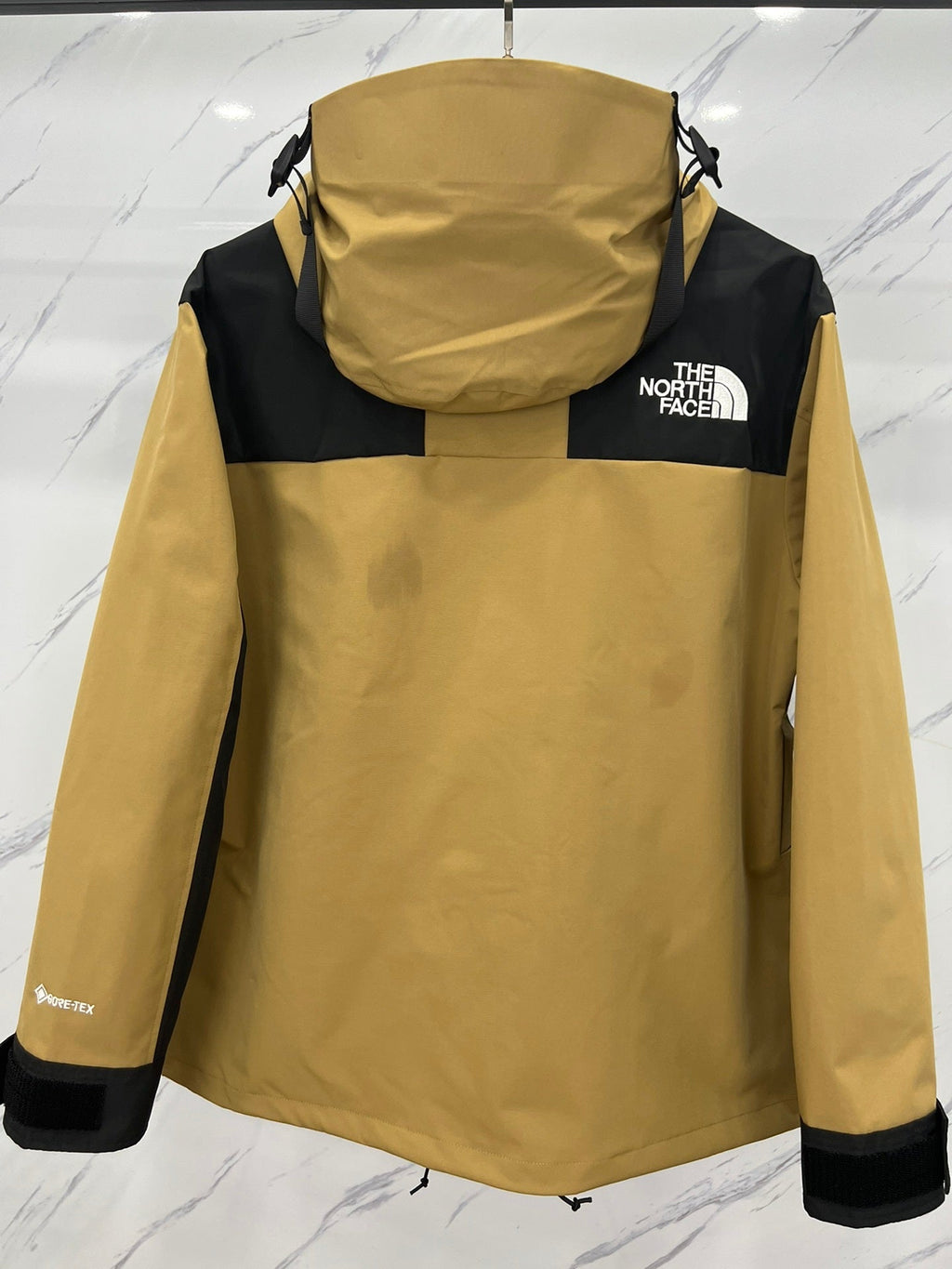 The North Face Wheat Black GORE-TEX Mountain Jacket Waterproof Shell