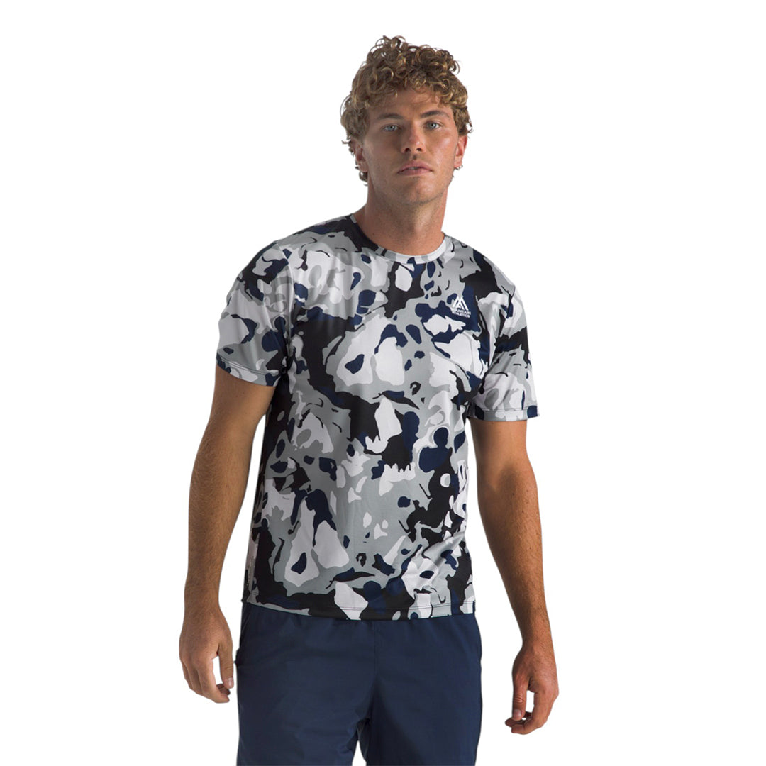 Camiseta Tee Aop para hombre color gris y negro