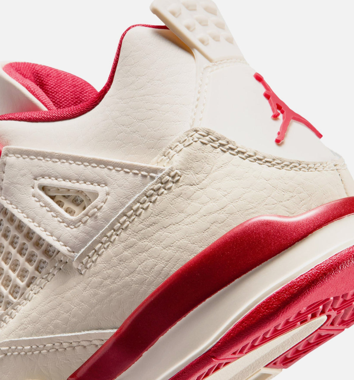 Air Jordan 4 Retro Valentine's Day Preschool Lifestyle Shoe – Pale Ivory/Sierra Red/Tough Red