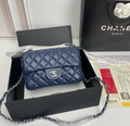 Classic Flap Shoulder Bag