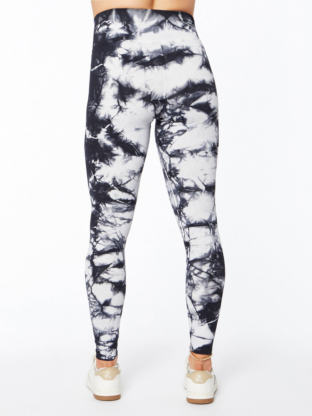 ONE BY ONE SEAMLESS LEGGING