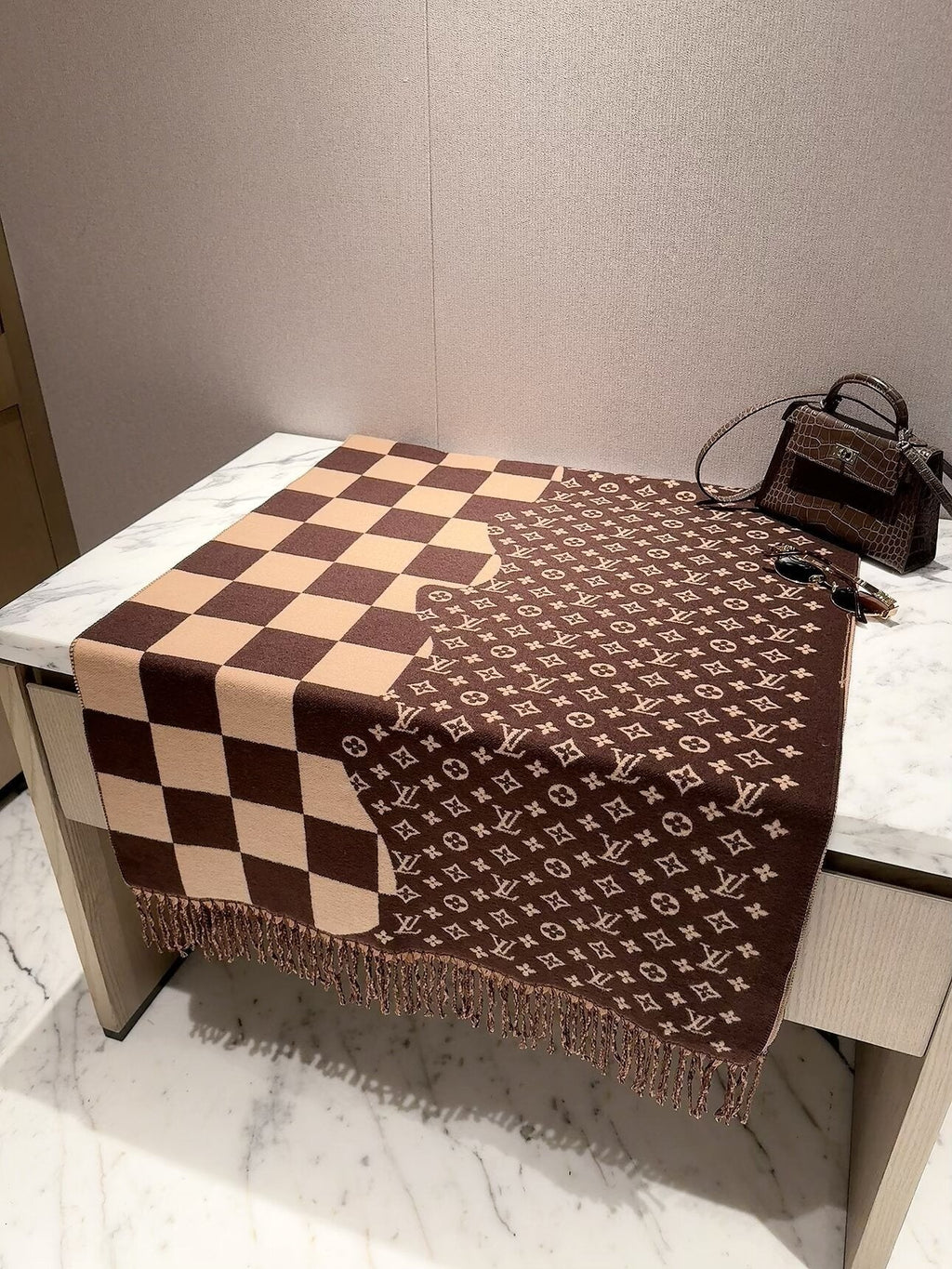 Louis Vuitton Style Checkerboard Monogram Scarf