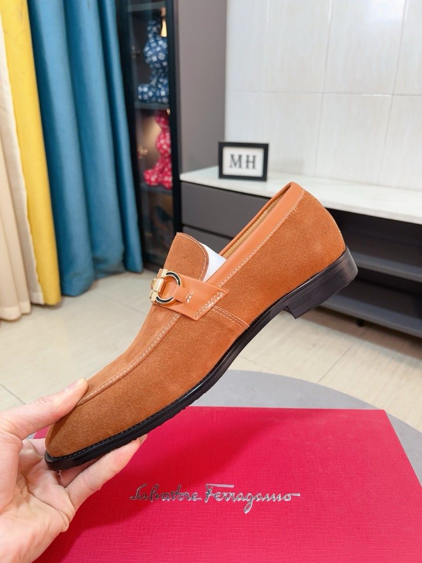 Ferragamo Men's Bit Loafers - Apron Toe With Contrast Stitching
